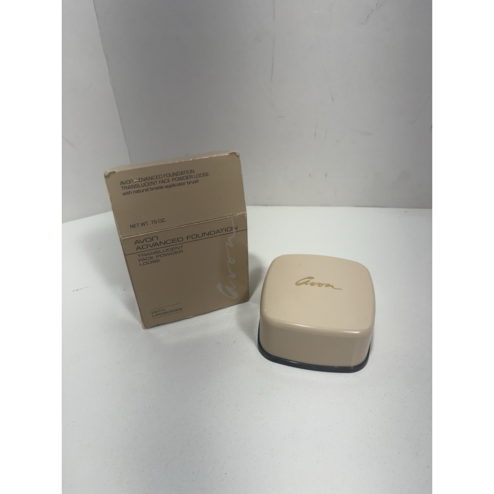 Avon Advance Foundation Translucent Light / Medium Face Powder Loose W Liposomes